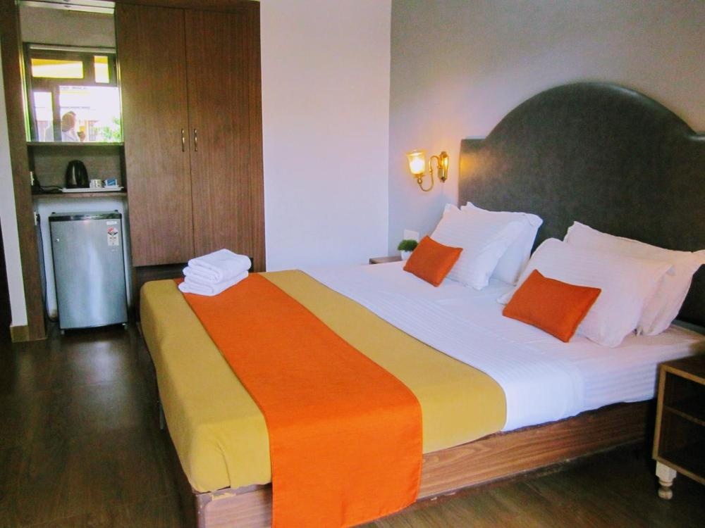 Room image 4