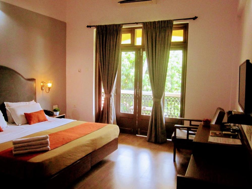 Room image 3