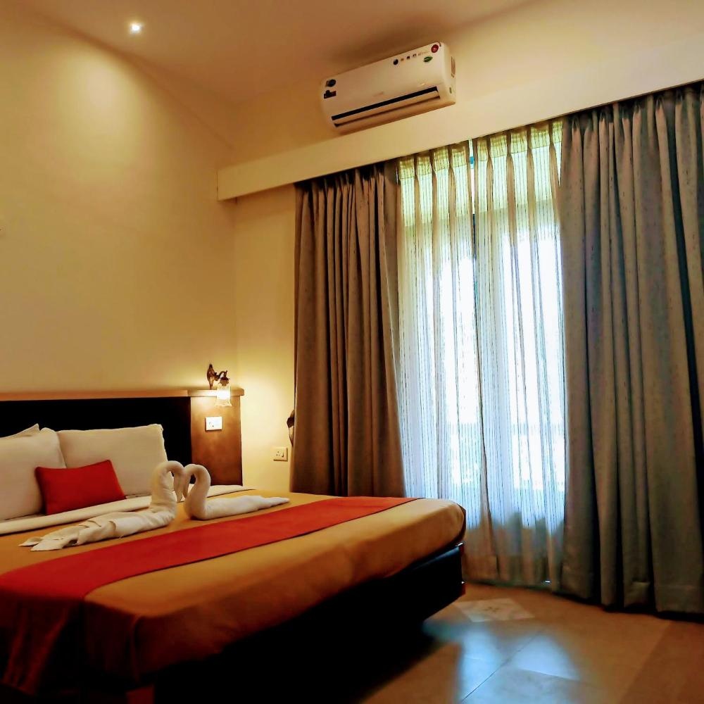 Room image 4